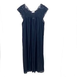 Vintage SHADOWLINE Long Nightgown Peignoir Black Lace Detail Nylon Womens 2X